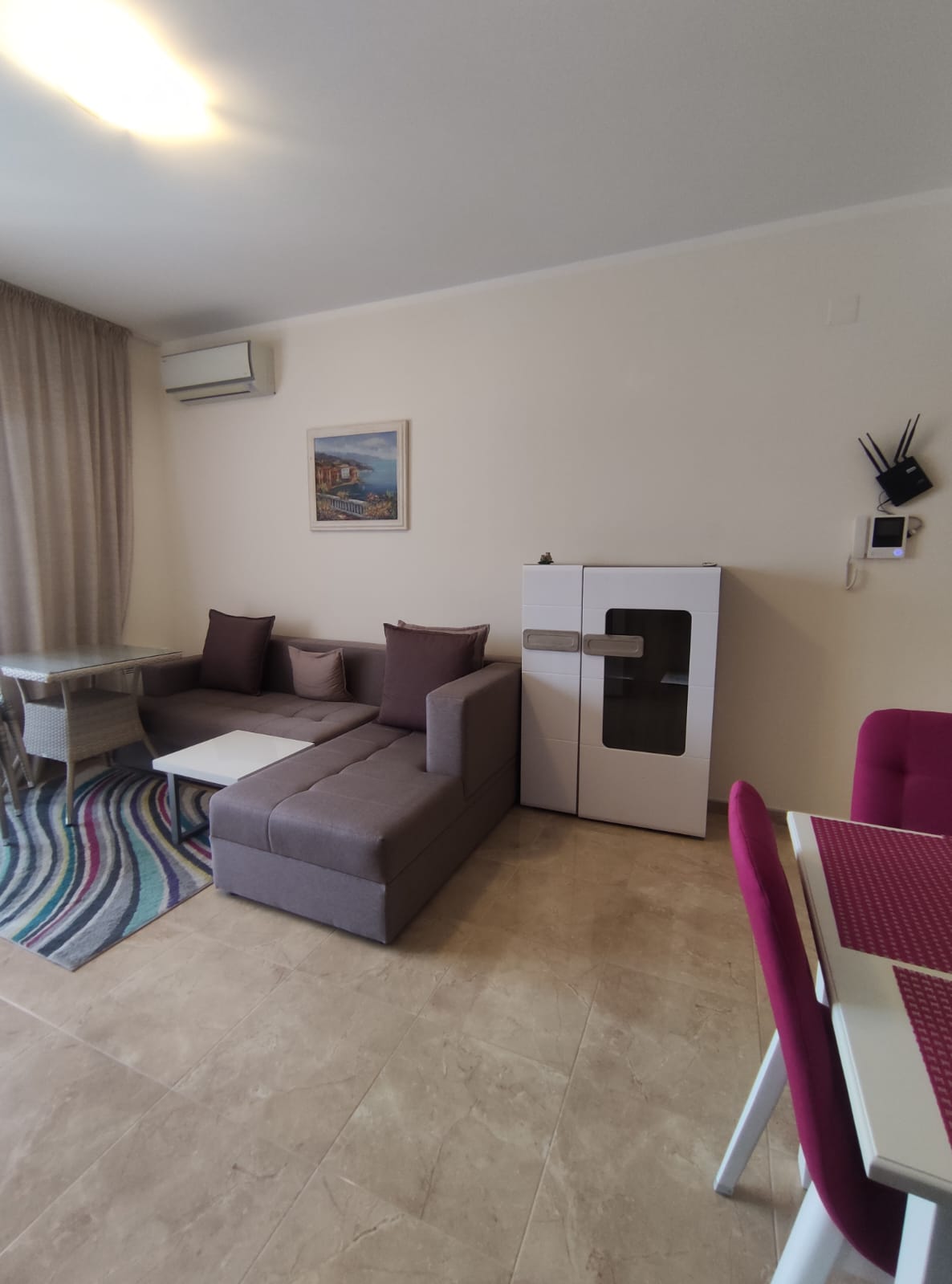 ID 8039 One-Bedroom Apartment